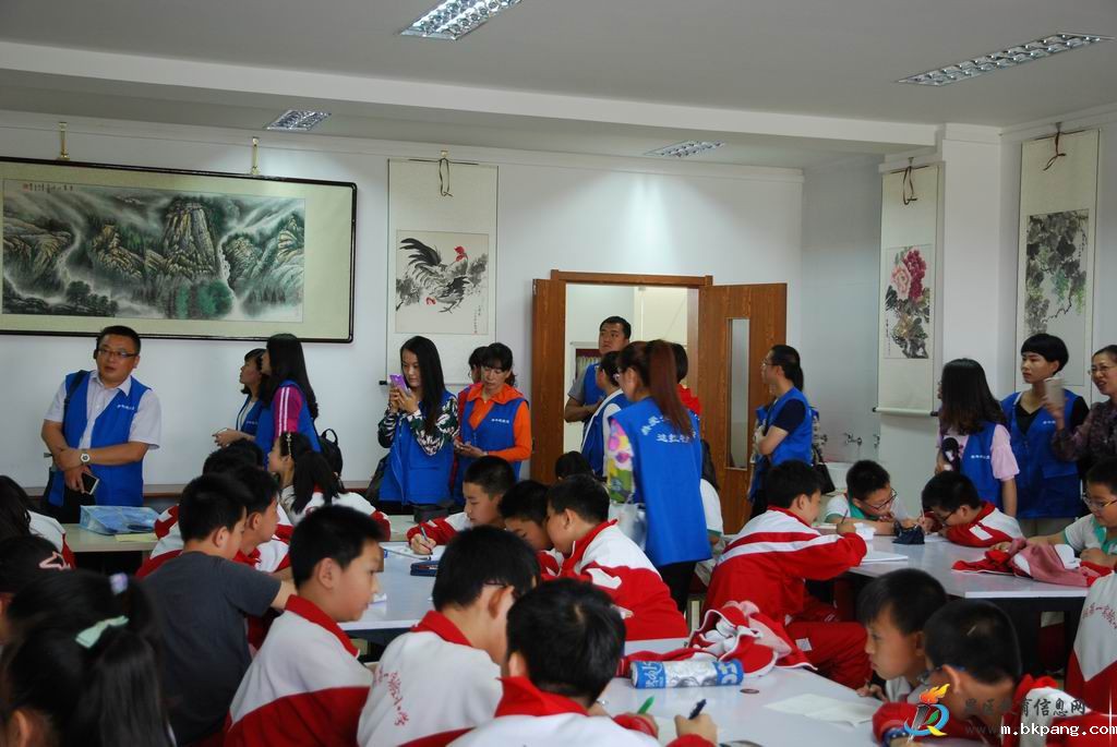 调整大小 实验一小5.JPG